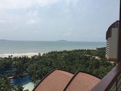 -三亚湾海居铂尔曼度假酒店