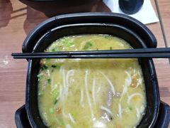 -阿香米线(华阳城店)