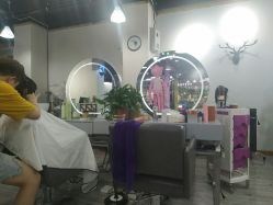-E.L.K造型momopark店