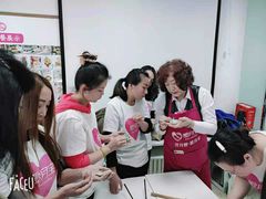 -爱月宝月嫂·育儿嫂(哈尔滨总店)