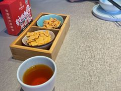 -有红鸡毛店·川菜(建设路店)