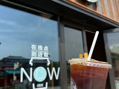 -星巴克(西安曲江银泰店)