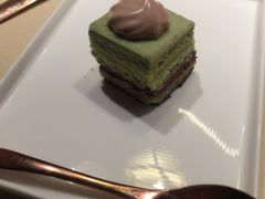 宇治抹茶蛋糕-余欢领鲜火锅(新街口店)