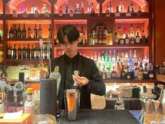 -無名记忆Music Bar夜景怀旧酒吧