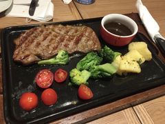 -必胜客(骡马市店)