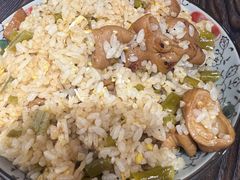 -老头爱马仕酸豇豆炒饭(丰富路店)