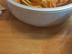 -丽丽三鲜螺蛳粉(田林路店)