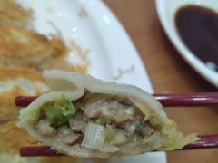 -鲜鲜锅贴(荆山路店)
