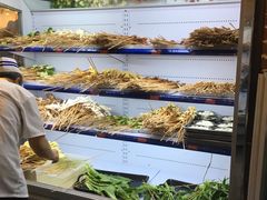 自助取餐区-钢管厂五区小郡肝串串香(南山店)