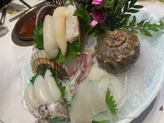 -泓炙颐凤鲜海鲜火锅料理(桐乡店)