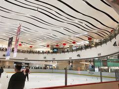 -冰纷万象滑冰场(沈阳万象城店)