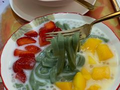 士多啤梨芒果绿茶拉面-甜心妈妈·榴莲星级糖水(北京路总店)
