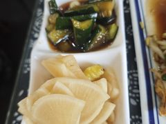 -八两八金·莱芜特色炒鸡(市南漳浦路店)