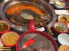 -醉董牛川派鲜肉自选火锅(烟台店)