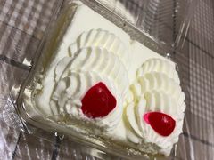 -红宝石·鲜奶小方·海派西点房(莘庄龙之梦店)