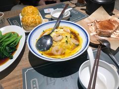 -麦龙·新港风料理(江汉路店)