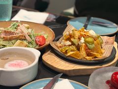 -DEEP·美式餐吧(五棵松华熙LIVE店)