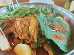 -喇喇排骨火锅·传统韩式脊骨汤(望京西园总店)