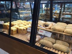 -Dough&Joe团憩(瑞虹天地月亮湾店)