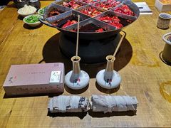 -白乐天毛肚火锅馆(解放碑店)
