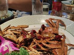 -嗨辣小聚·盘锦河蟹·海鲜烧烤龙虾(盘锦十年好店)
