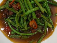 -清真·玛丽亚新疆菜主题餐厅(浙江中路店)