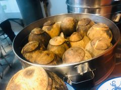 原只椰子炖走地鸡-達揚原味燉品(文明路店)