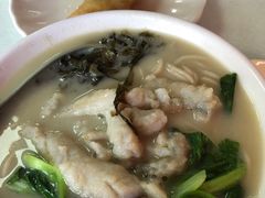 -明呈黄鱼面馆(斜土路店)