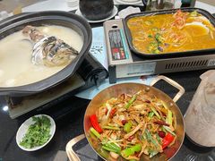 -香山湖家家宴(中山陵店)
