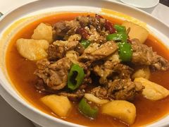 新疆大盘鸡-清真·卡德尔大叔新疆主题餐厅(龙汇路店)
