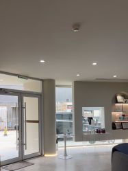 -VE专注问题肌·赛诺龙&科学美肤中心