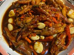 -老三样·美食研究中心(世贸路店)