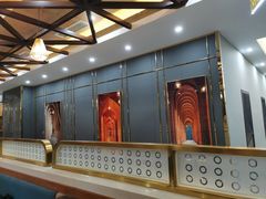 -凤凰路何眼镜香辣蟹(花果园店)