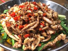 -费大厨辣椒炒肉(万家丽一店)