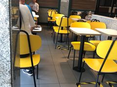 大堂-麦当劳(东大桥店)