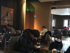 大堂-星巴克(红房子店)