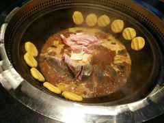 -百事晟渔村木火铁锅炖(玉带湾店)