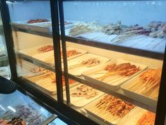 -哈尔滨小酒馆·鲜肉现穿自助烧烤(康新花园店)