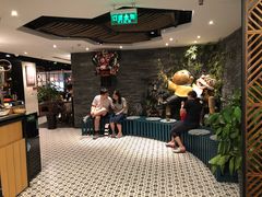 等位区-南拳十三姨·潮汕砂锅粥(世纪金源店)