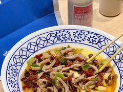 -李与白包子铺(桐梓林店)