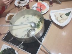-湯系·煲汤手艺人(东二环泰禾广场店)