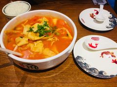 -渝是乎川渝小炒(新世界百货望京店)