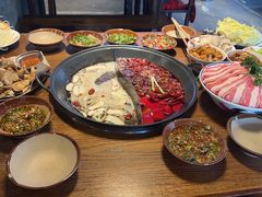 -萍姐火锅·公路夜市(武汉首店)