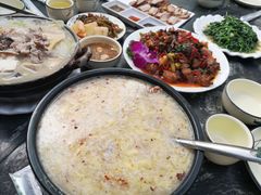 -四方小吃·白族庭院餐厅