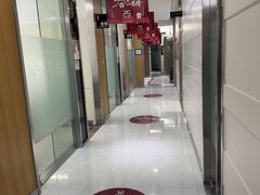 -雅悦齿科(顾村公园店)