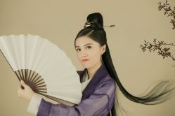 -盘子女人坊古装写真摄影(厦门总店)