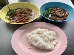 -Kha Mu Charoensang(Silom)