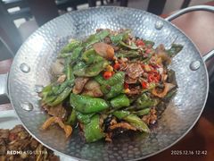 -湖南人家湘菜馆(镇江路店)