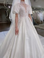 -艾米丽婚纱礼服