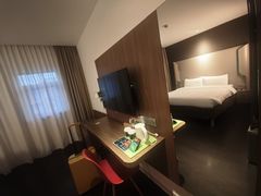 -康铂酒店(上海自然博物馆店)